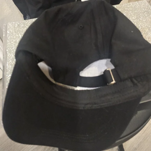 PLAYBOY Rhinestone Logo Racing Cap - Picture 4 of 4